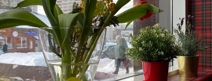 Ангел is one of The 15 Best Dessert Shops in Moscow.