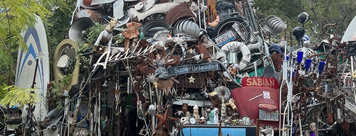 Cathedral of Junk is one of Austin.