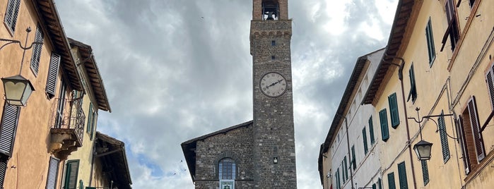 Piazza del Popolo is one of Montalcino.
