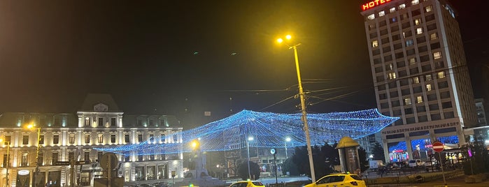 Piața Unirii is one of Iaşi.