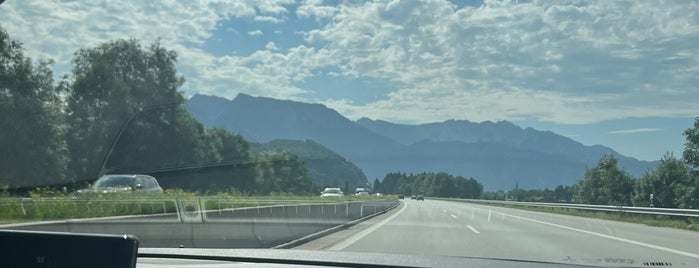 Österreichische Alpen is one of very special venues.