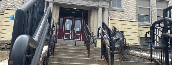 School 5 is one of Yonkers Public Schools.