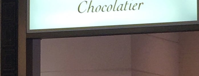 Godiva Chocolatier is one of Miami.