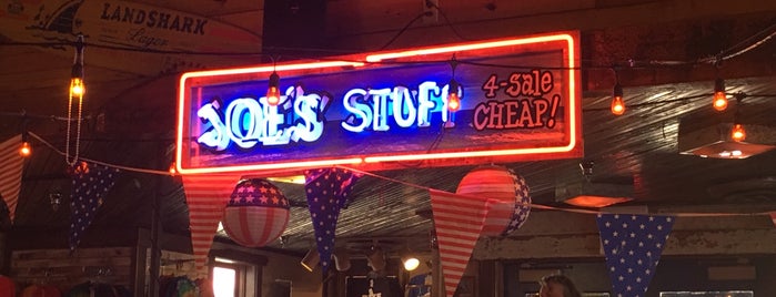 Joe's Crab Shack is one of Restaraunts.