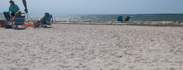 Little Harbor Beach is one of Onset Beach.