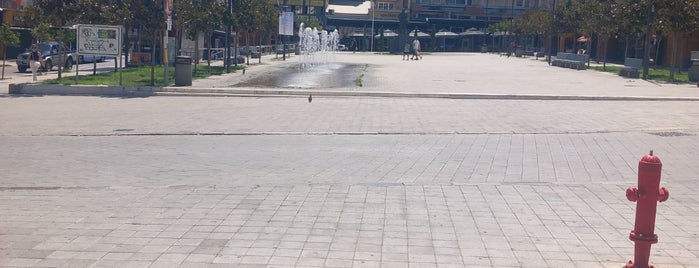 Parkou Square is one of Guide to Λαμία's best spots.