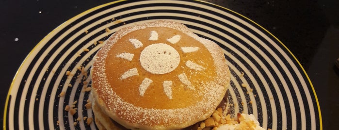 P'an-Ku Pancakes is one of Locais salvos de Başak.