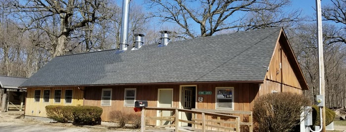 Funks Grove Maple Syrup Shack is one of Illinois Route 66.