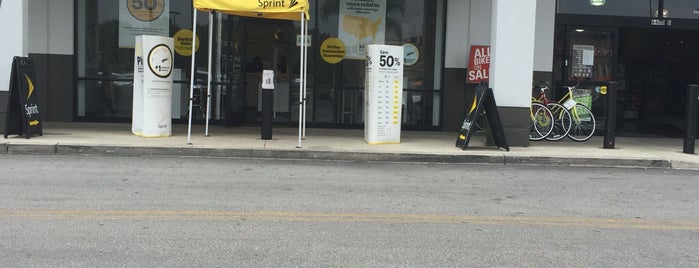 Sprint is one of Woodland Hills.