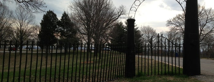 Jefferson Barracks County Park is one of St. Louis.