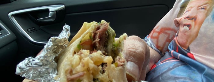 Chipotle Mexican Grill is one of The 15 Best Places for Beef Burritos in Denver.