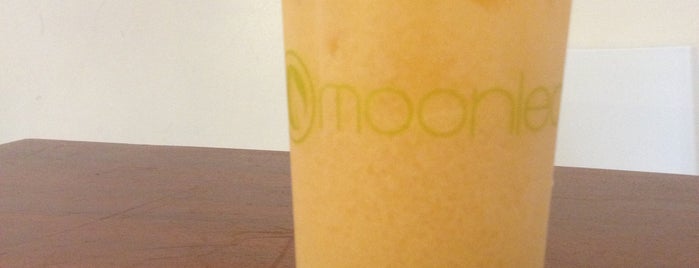 Moonleaf Tea Shop is one of ~My Favorite Milk Tea Spots~.