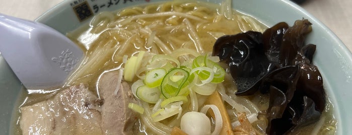 ラーメン寳龍 総本店 is one of コウラセレクション.