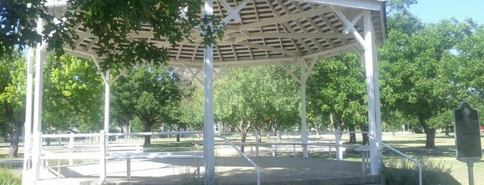 Comfort Park is one of สถานที่ที่ Batya ถูกใจ.