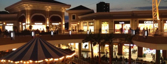 ArenaPark is one of Istanbul - AVM - Malls.