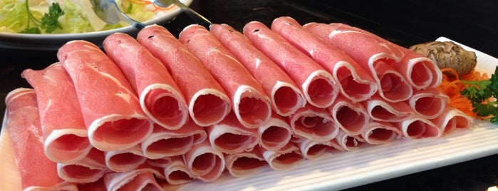 Happy Lamb Hot Pot, Dublin 快乐小羊 is one of Jacquelin'in Beğendiği Mekanlar.