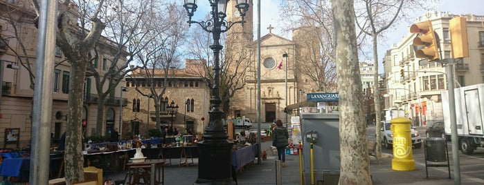 Plaça de Sarrià is one of Bet you didn't know these places in Barcelona.
