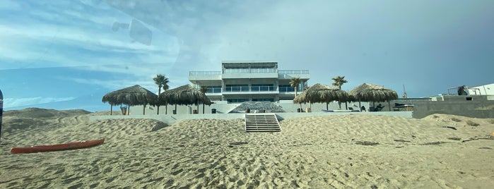 Playa Encanto is one of Locais curtidos por Christopher.
