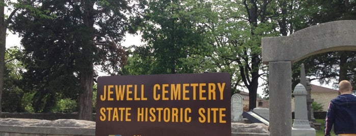 Jewell Cemetery State Historic Site is one of 🖤💀🖤 LiivingD3adGirl 님이 좋아한 장소.