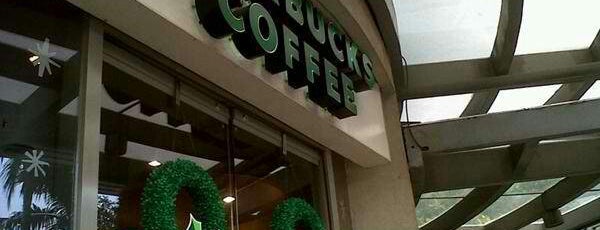Starbucks is one of สถานที่ที่ Yhel ถูกใจ.
