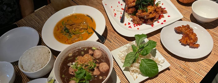 Bai Tong Thai Street Cafe is one of Seattle Noms.