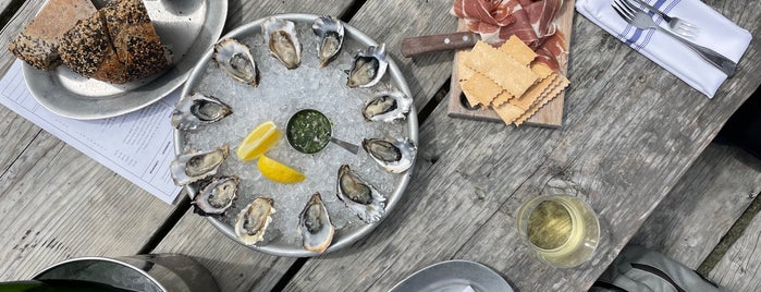 Hog Island Oyster Co. is one of New Places Eaten.