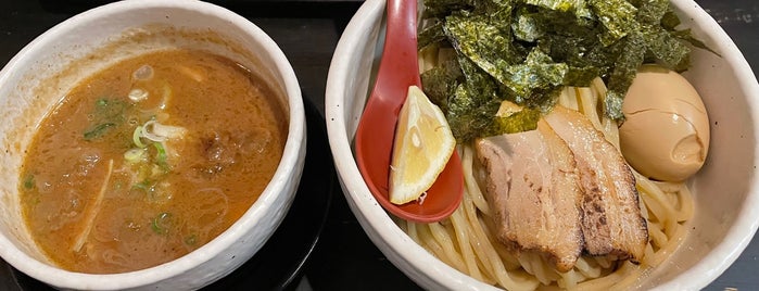 つけ麺屋 ちっちょ is one of 高知麺類リスト.