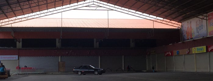 Servay Jaya Hypermarket is one of Kota Marudu.