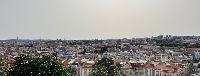 Miradouro do Monte Agudo is one of Lisboa.