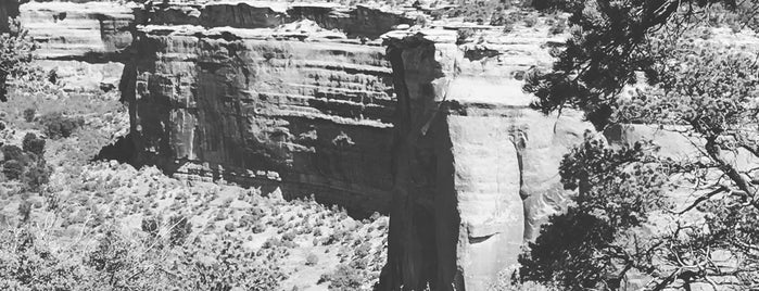 Colorado National Monument is one of Tempat yang Disukai Carine.