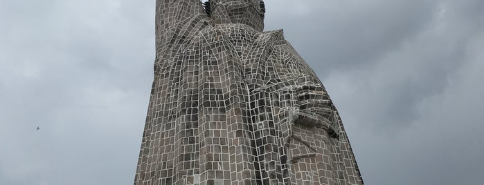 Monumento a José María Morelos y Pavón is one of Travel: Michoacán Junio 2017.