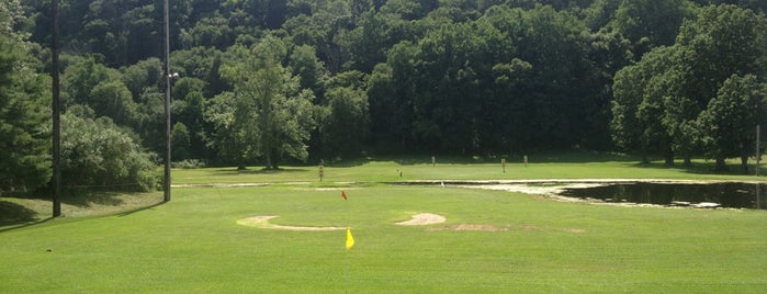Valley Golf Center is one of Tempat yang Disukai Jenebeth.
