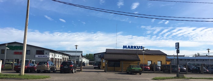 Autocentrs MARKUS is one of Orte, die Deniss gefallen.