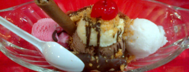 Zangrandi Homemade Ice Cream is one of Surabaya. East Java. Indonesia. part 2..