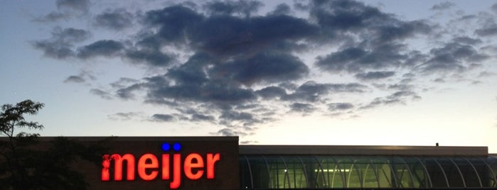 Meijer is one of Amyさんのお気に入りスポット.