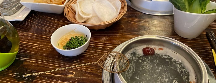 Tang Hotpot is one of Warsaw.