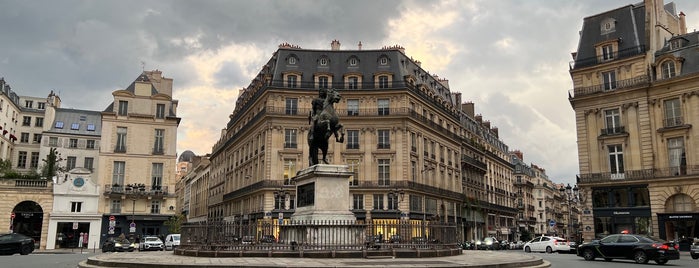 Place des Victoires is one of Paris Accomplished.