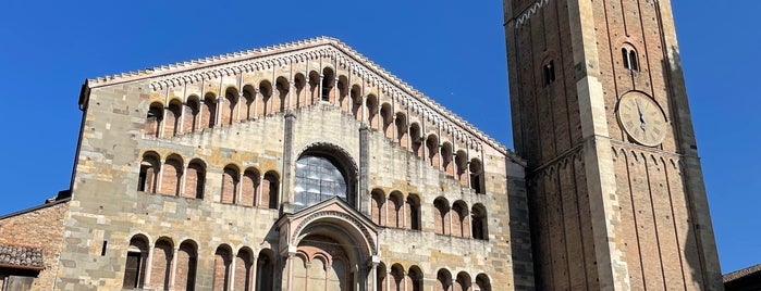 Cattedrale di Santa Maria Assunta is one of Spain-Milan-Bologna.