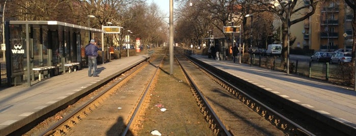 H Grüntaler Straße is one of Antonio : понравившиеся места.