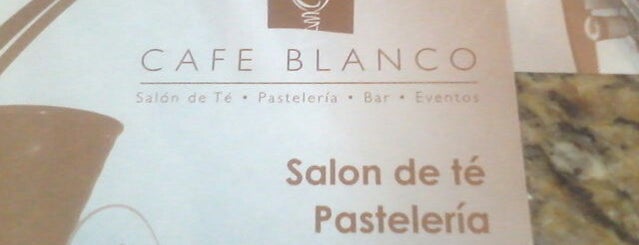 Café Blanco is one of Mis favoritos.