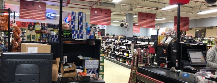 Di Carlo Fine Wine & Spirits is one of Craft Beer stores.