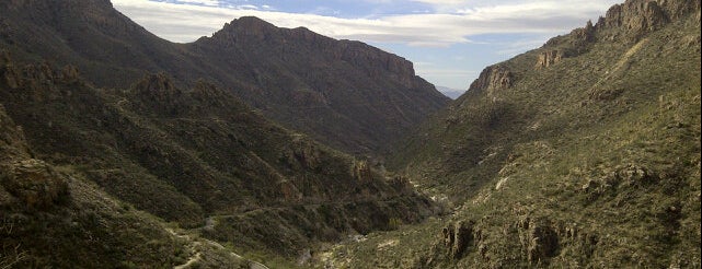 Sabino Canyon Recreation Area is one of Best Nature Around Tucson.