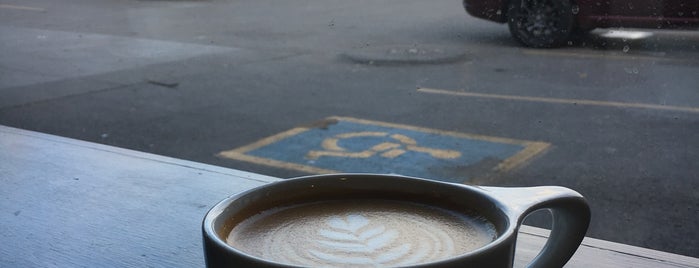 Rave Coffee is one of Albert : понравившиеся места.