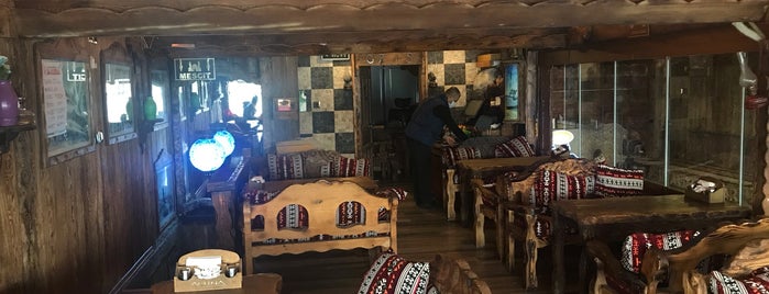 Aruna Cafe & Restaurant is one of 5 çayı.