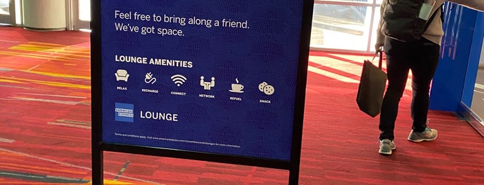 American Express OPEN Business Lounge is one of Paul'un Beğendiği Mekanlar.