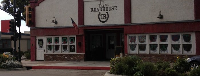 Tustin Roadhouse Beach Pit BBQ is one of Places I eat at.