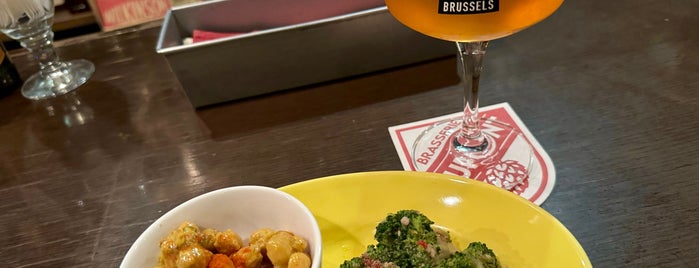 Brussels is one of クラフト🍺を 美味しく飲める ブリュワリーとか.
