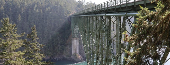 Deception Pass is one of Enriqueさんのお気に入りスポット.