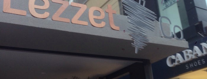 Lezzet Co. Döner is one of Ecem 님이 좋아한 장소.