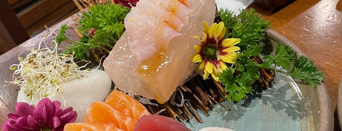Zensei Sushi is one of Pé na Jaca no JAPONÊS 🙈.